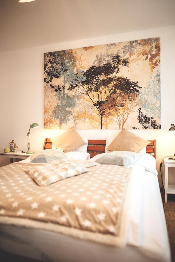 Das Hotel Stern, B&B Kg - Digital & Contactless Check-In ซังคท์กิลเกอ ภายนอก รูปภาพ
